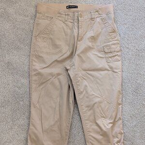 Lee Relaxed Fit, Ankle Pants, The bottom can be rolled up or left down.Khaki